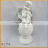Lovely Resin Sitting Garden Angel Statues Decoration