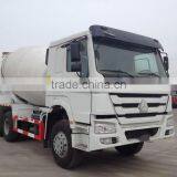 China Famous Brand HOWO 8 Cubic Meters Concrete Mixer Truck thumbnail-1