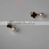 7.5-8 mm Akoya Pearl Earring thumbnail-3