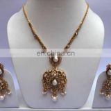 INDIAN GOLD PLATED PENDANT JEWELRY