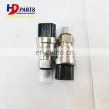 Spare Parts 4HK1 Low Pressure Sensor KM15-P02 For ISUZU Engine Sensor
