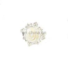 In Stock White Plastic Metal Ring Flower Plant Napkin Ring For Wedding Festival Decor Wholesale thumbnail-4