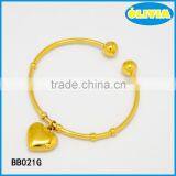 Olivia Simple Designed Gold Bangles Jewelry Heart Gold Color Bangle to Expressing Love thumbnail-1