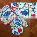3 Pcs Silk Screen Print Cotton Kitchen Towel and Pot Holder Oven Mitten Set thumbnail-1