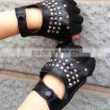 Gold Metal Pyramid Studs For Garment Gloves thumbnail-6