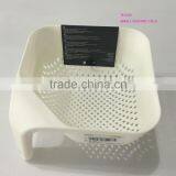 Collapsible Plastic Colander thumbnail-3