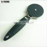 32065 Kitchen Gadget Kitchen Tool Round Pizza Cutter thumbnail-3