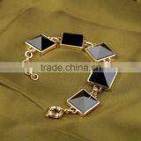 China Wholesale Big Square Resin Diamond Gold Bracelet Model thumbnail-4