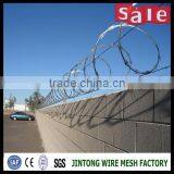 Razor Wire Prison Fence /razor Wire Prices Fencing thumbnail-4