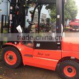 China Top One High Quality Diesel Forklift 3 Ton thumbnail-5