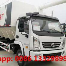 HOT SALE! YUEJIN Brand 130hp Diesel 8cbm 4T Bulk Feed Transported Vehicle for Chickenfarm for Sale