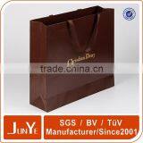 Gold Foil Stamp Luxury Paper Gift Bag With Twist Handle Supplier's Choice thumbnail-4