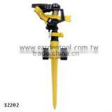 Rotary Plastic Sprinkler With 2-Way Plastic Spike thumbnail-1