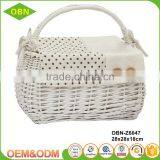 China Wholesale Customized Handmade 100% Natural Antique Wicker Egg Basket With Fabric Cover thumbnail-4