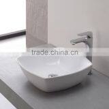 No.Y4518B Cheap Desk Mounted Bathroom Single Handle Washbasin Faucet thumbnail-2