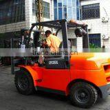 1 Ton Mini Diesel Forklift thumbnail-1