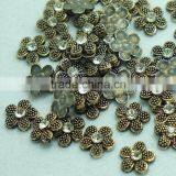 Factory Wholesale 2015 New Fashion Flower Hotfix Studs With White, Black and Antic Brass, Hot Fix Alloy Studs, Hotfix Studs thumbnail-2