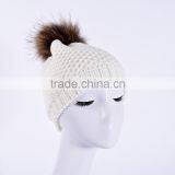 High quality winter knit hat with raccoon fur ball on the top/fashion knitted fur hat KZ160050