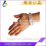 Best Price RFID Ntag213 Plastic Wristbands Supplier In China