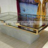 Hot Selling Golden Stainless Steel Wedding Project Wedding Table With Glass Top thumbnail-6