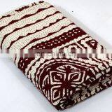 Indian Wholesaler Gold Member Hot Selling Maroon Cut Work Applique Kantha Quilt thumbnail-1