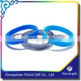 High Quality Custom Logo Printed 12mm Silicone Wirst Band on Sale thumbnail-5