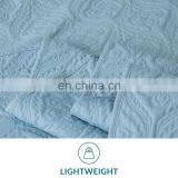 American Style Elegant Waterproof King Size Patchwork Quilts Bedspread For Hotel thumbnail-3