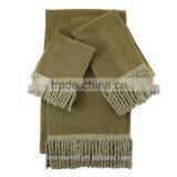 Factory Sale Elegant Design Embroidery Applique Face Towel thumbnail-5