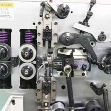 Us-212 High-Speed CNC Spring Coiling Machine thumbnail-3