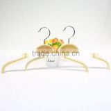 China supply cheap wooden hanger with low price
