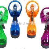 Battery Operated Mini Water Mist Fan/ Cooling Fan/water Bottle Spray Fan thumbnail-2