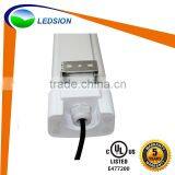 USA Quality Standard UL CUL Listed 2ft 30W LED Tri-proof Lighting Fixture thumbnail-3