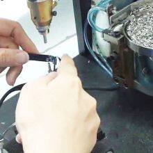 Automatic Screwing Tightening Fastening Machine for Glasses Spectacles Eyeglasses Eyewear thumbnail-3