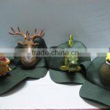 Plastic Wapiti Hat thumbnail-6