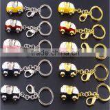 Cute Car Shape Metal Keychain thumbnail-1