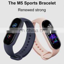 Smart Watch M5 Luxury Man Sport Smartwatch Silicone Health Smart Watch Kids Touch Watch thumbnail-5