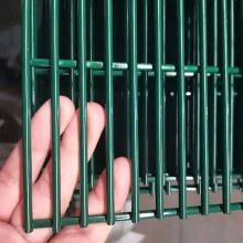 358 Anti Climb Fence With Welded Joints and 3mm Frame Thickness thumbnail-4