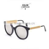 Wholesale Fashion Women's Retro Round Sunglasses thumbnail-3