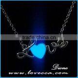 Hot Selling Women Jewelry Luminous Love Style Glowing Heart Necklace thumbnail-1