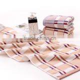 Hot Sale Good Qulity 100% Cotton Face Towel Wholesale Plaid Towel thumbnail-3