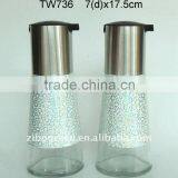 Cone-shape Glass Oil Bottle With Metal Casing (TW736) thumbnail-1