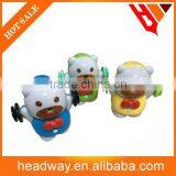Cartoon Bodybuilding Bear Shape Pencil Sharpener for Kids thumbnail-1