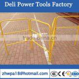 COLLAPSIBLE MANHOLE GUARDRAIL for Working Safe