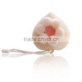 Hot Cheap Beautiful Heart-shaped Cleansing Instrument Brush