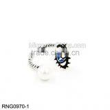 Korean Style Lips Ring With Pearl thumbnail-6