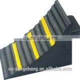 Traffic Safety Rubber Wheel Chocks
