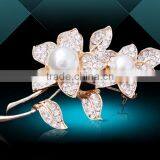 Upscale Gold Plated Red Crystal Hijab Pins Rhinestone Brooch for Engagement thumbnail-1