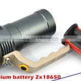 Super Bright Aluminum 3 Mode Sos Hand Held Long Range Rechargeable Led Searchlight for Emergency thumbnail-3