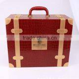 China Factory Wholesale Custom Crocodile Grain Leather Three Bottles of Red Wine Box, Brown Gift Box