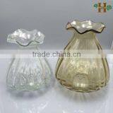 Waved Cone Glass Vase With Flower Shaped Opening thumbnail-3